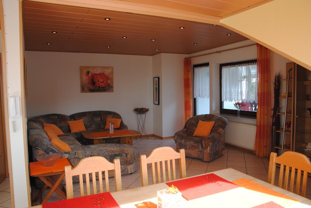 Ferienwohnung Rosengarten Osburg Экстерьер фото